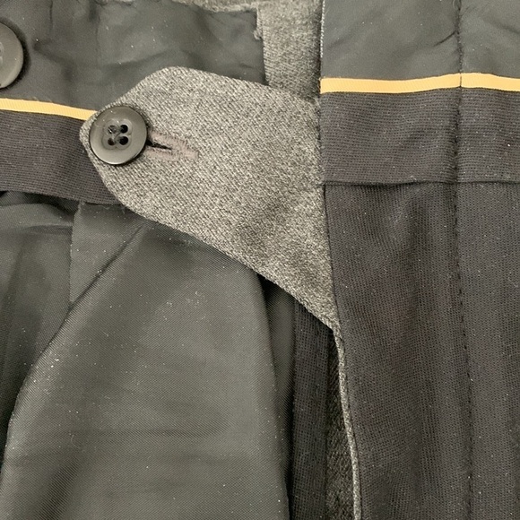 Innocenti Men’s GRAY dress pants pleated & cuffed 100% Imported Wool W38 I29.5 - Picture 9 of 9
